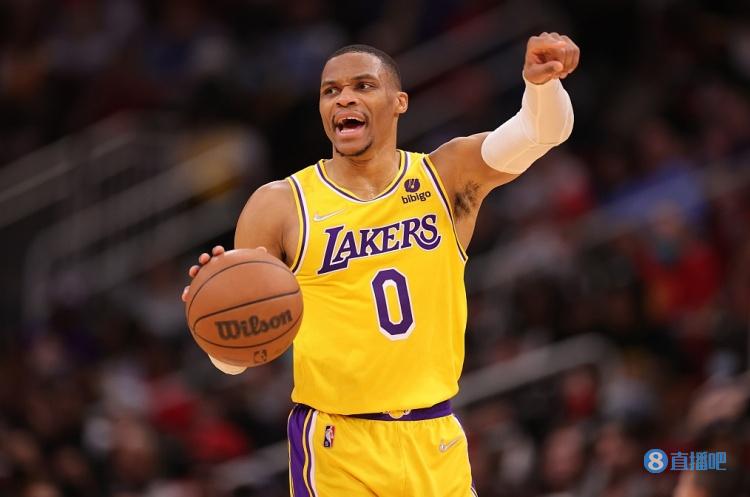 中场空缺 中场空缺